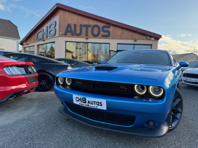 DODGE CHALLENGER V8 6.4 SCAT PACK 492ch BOITE AUTOMATIQUE BLEU SYSTEME AUDIO ALPINE *DISPONIBLE ET VISIBLE SUR NOTRE PARC* 54900 eur
